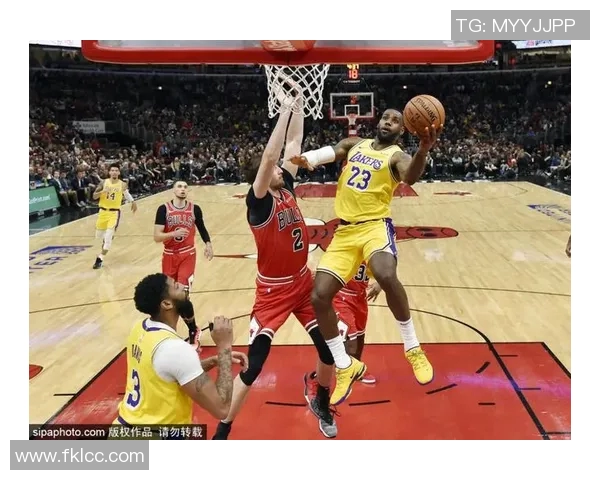 公牛与湖人精彩对决中文解说全程回顾与分析助你重温比赛精彩瞬间